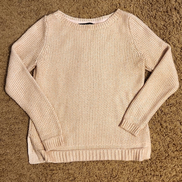 White House Black Market Sweaters - White House Black Market cream sweater size small